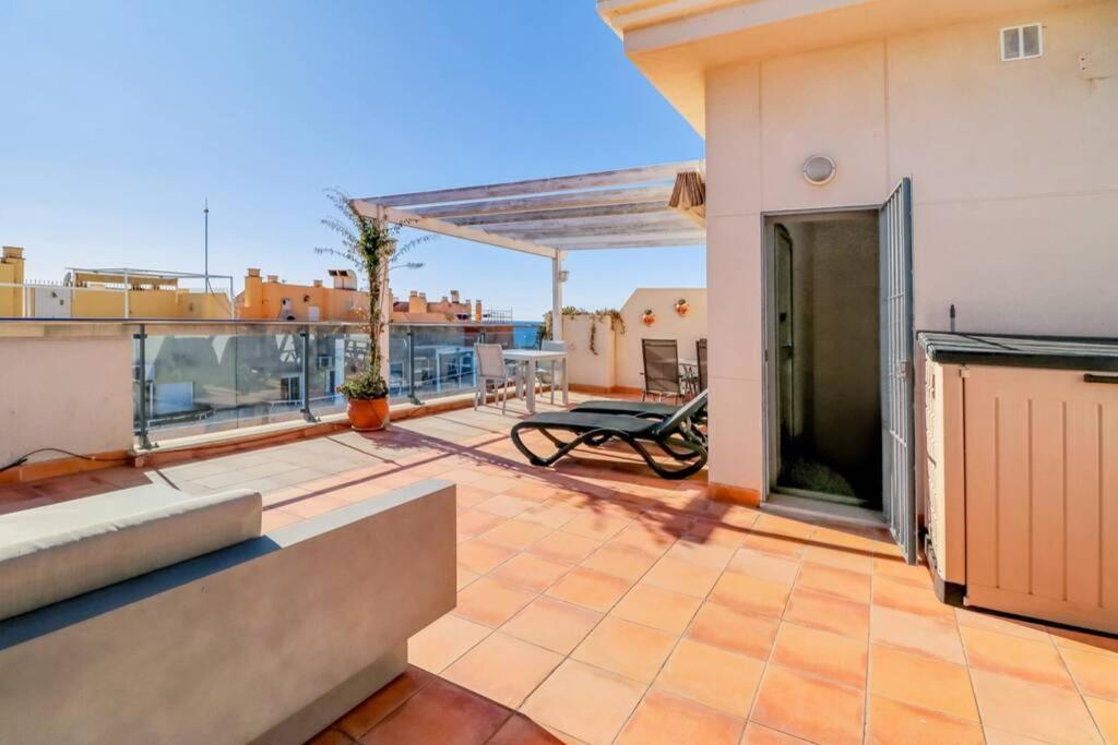Rooftop Apartment, נרחה מראה חיצוני תמונה